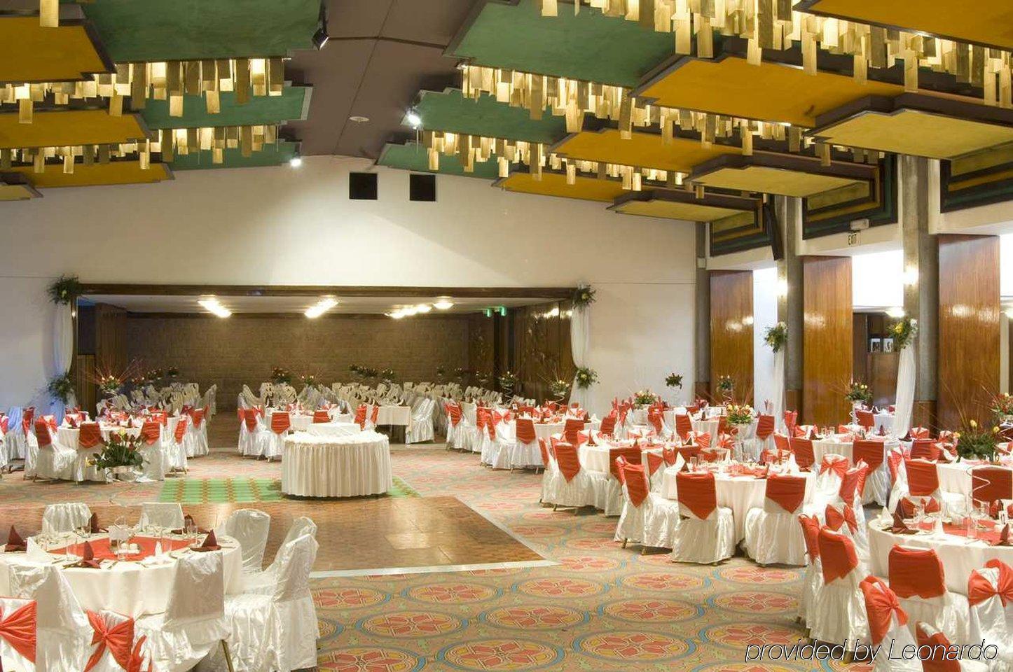 Hilton Addis Ababa Hotel Restaurant photo